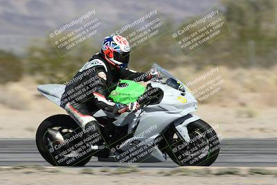 media/Dec-01-2025-Moto Forza (Mon) [[2daa91e15f]]/2-Intermediate Group/Session 3 (Turn 7 Inside Pans)/
